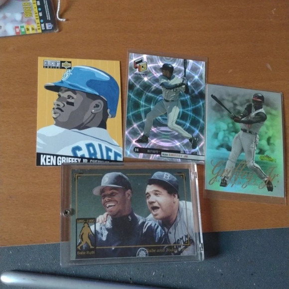 Ken Griffey Jr BB CARDS - Picture 1 of 3